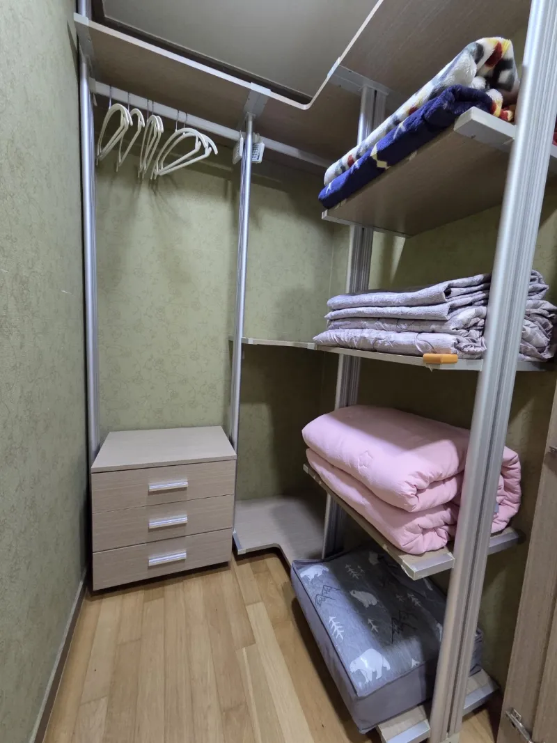 [Sokcho] Mountains, sea, lakes, and markets are all within a 10-minute drive from an apartment. 5