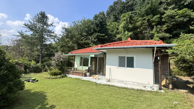 [Yangpyeong] Private single-story country house nestled in the forest (dogs allowed, fireplace for bonfires) 11