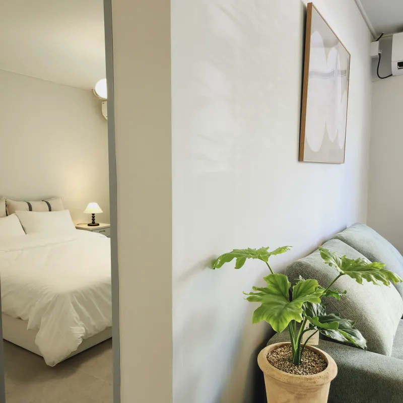 [Hallim, Jeju] A quiet retro-style house in a fishing village embracing Hyeopjae and Aewol 19