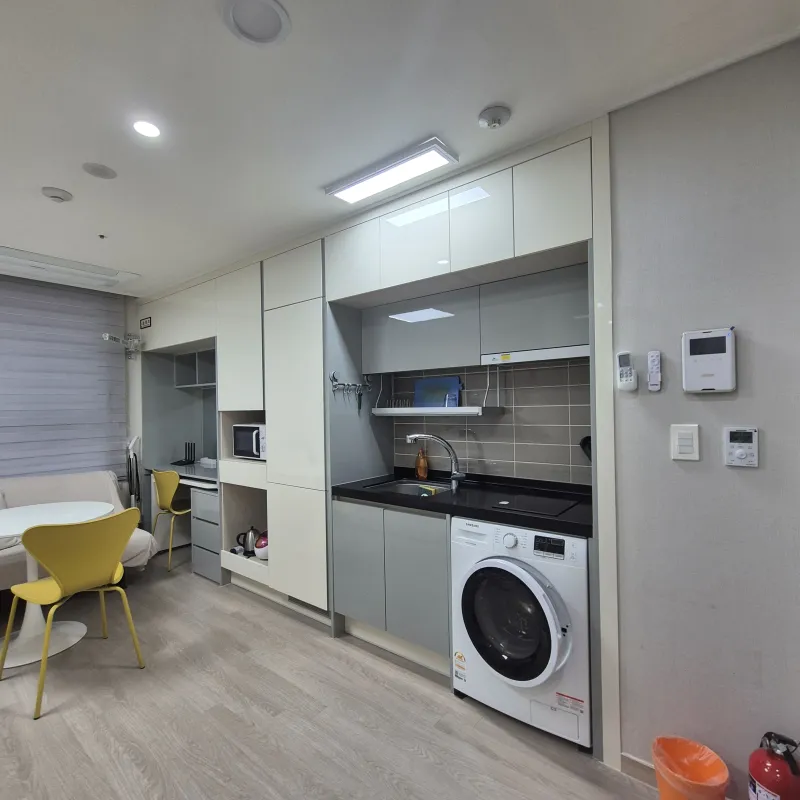 [Seodaemun, Seoul] 2-minute walk from Sinchon Station, 20-minute walk from Yonsei University [Private City View] 8