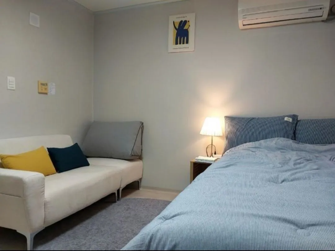 Sinbu-dong Transit-Friendly One-Bedroom Apartment