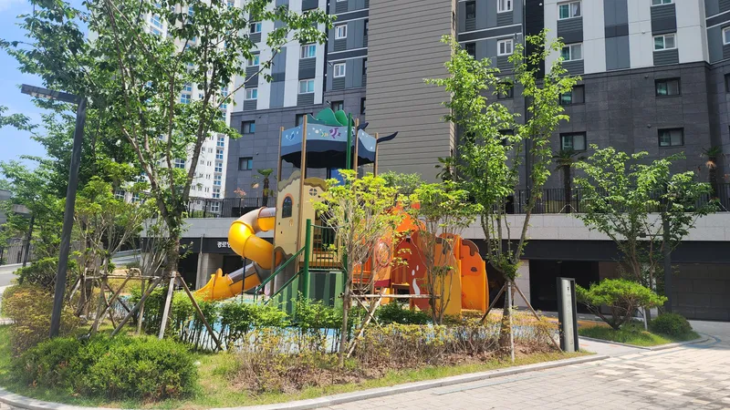 [경남 거제] ★ 롯데마트 앞 깨끗 아늑한 신축 아파트 34평 32