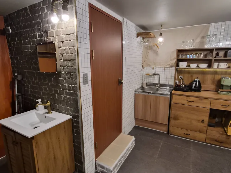 [Songpa, Seoul][5 minutes from Sports Complex Station] 3-room, 20 pyeong (approximately 600 sq ft) in a quiet residential area / 4-bedroom unit 20