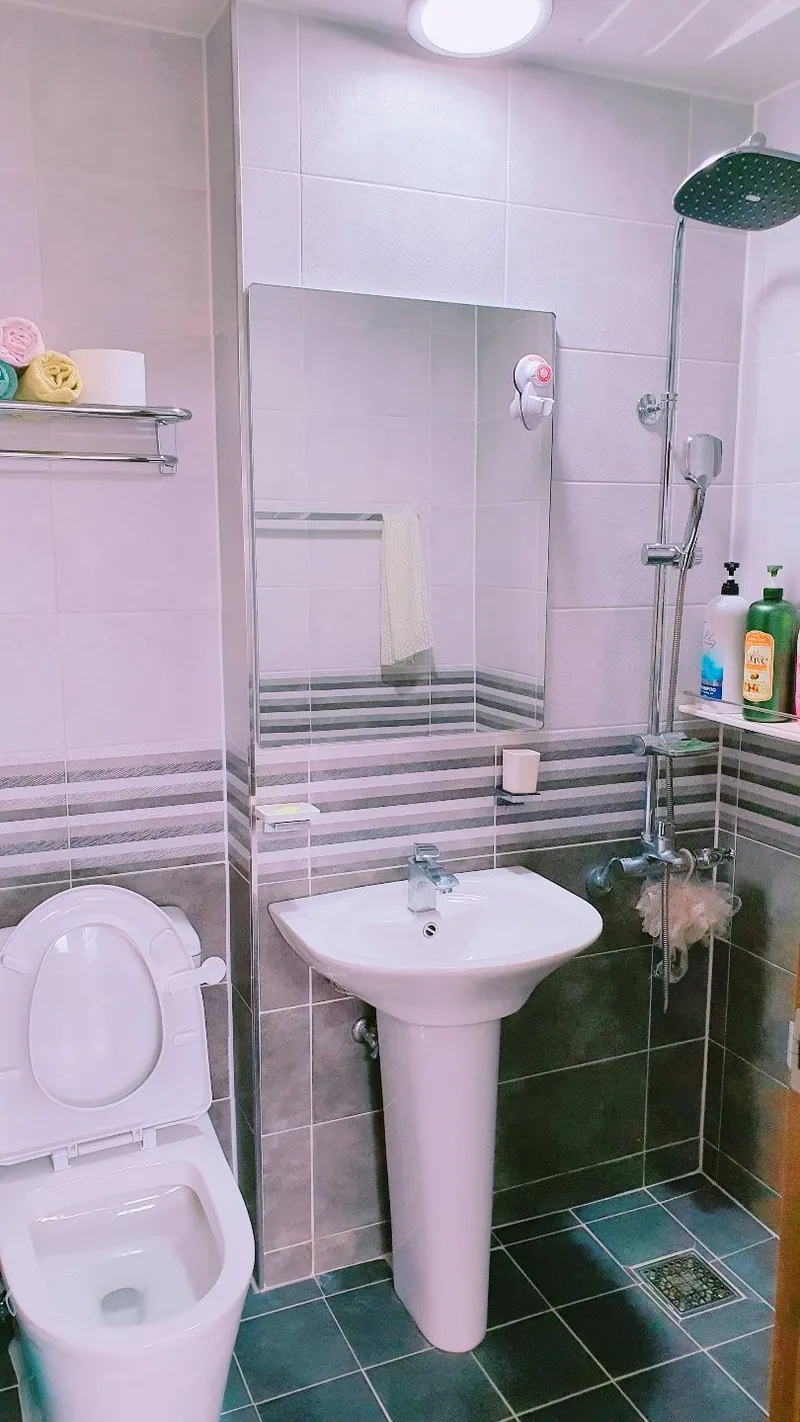[Yangyang] Right in front of the beach, a seaside fishing village, Ondol one-room (1st floor, room 102) 9