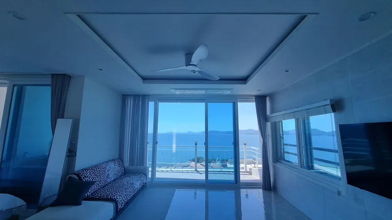 [Namhae] The tip of Namhae, lost in the sea... 13