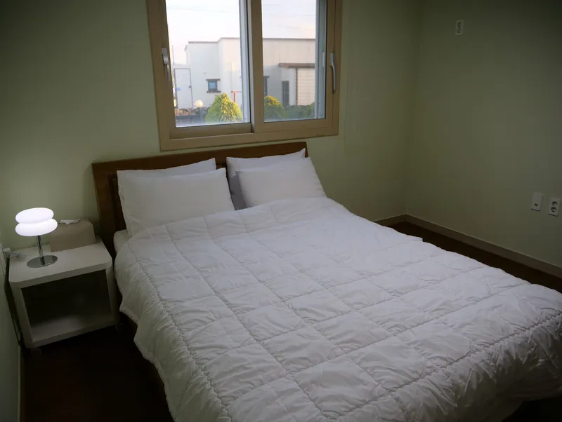 [Aewol, Jeju] Stone wall & grass yard, fully-optioned 1.5 room with cooking facilities (A101) 7