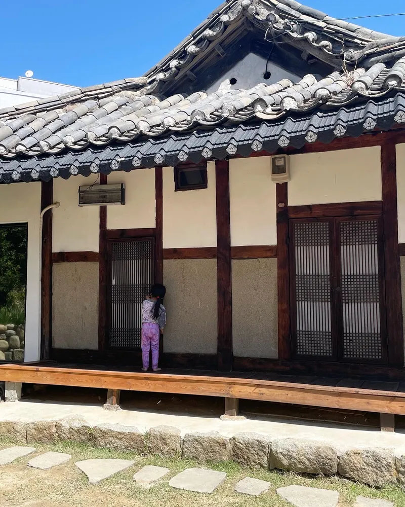 [Gangneung] 3-room Hanok detached house with a 100-pyeong wide yard 34