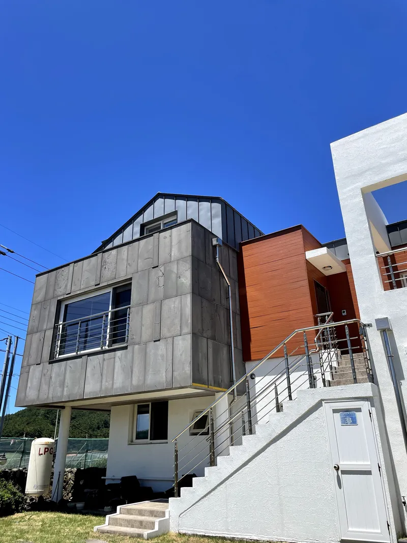 [Aewol, Jeju] Stone wall & grass yard, fully-optioned 1.5 room with cooking facilities (B101) 15