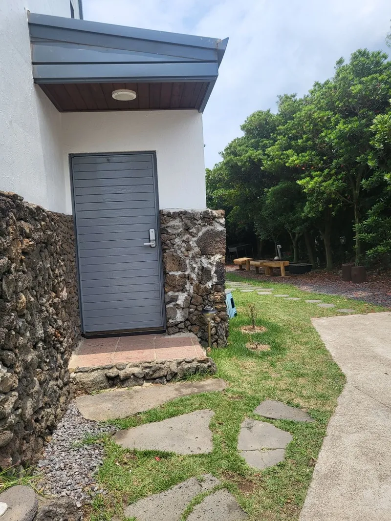 [Hangyeong, Jeju] Panpo Port 10-minute walk Oseon View Accommodation 24