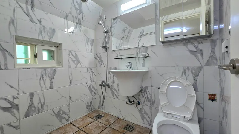 [Gangnam, Seoul] One-room apartment with a living room and a nice view of Yeoksam Station 5