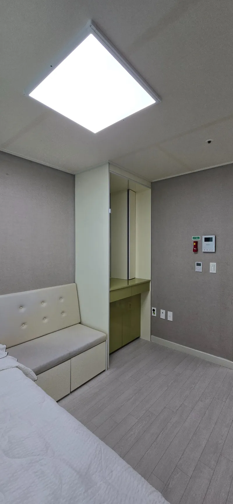 [Gangjeong-dong, Seogwipo] Spacious Terrace Accommodation 207 3