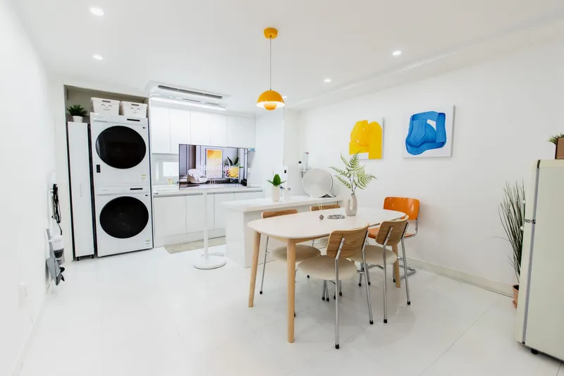 [Seodaemun, Seoul] 5-minute walk from Sinchon Station (Line 2) 15
