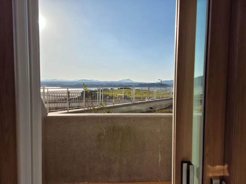 [Seongsan, Seogwipo] A charming emotional accommodation with a view of the sea and rapeseed fields at Ojo Beach in Ilchulbong 3