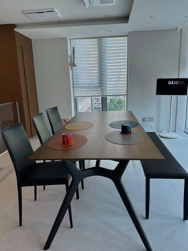 [Gangnam, Seoul] Cheongdam intersection luxury officetel duplex 24 pyeong 9