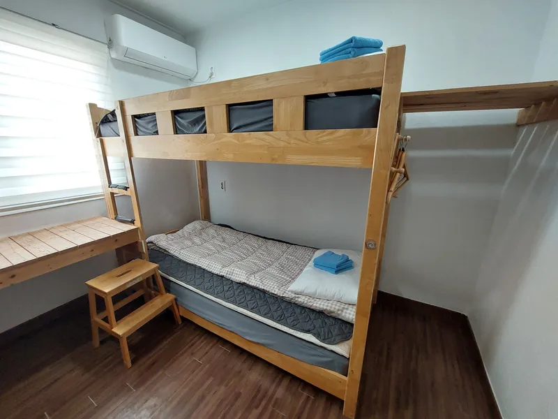 [제주 구좌] 세화해변 1분 거리, 4인 도미토리 2