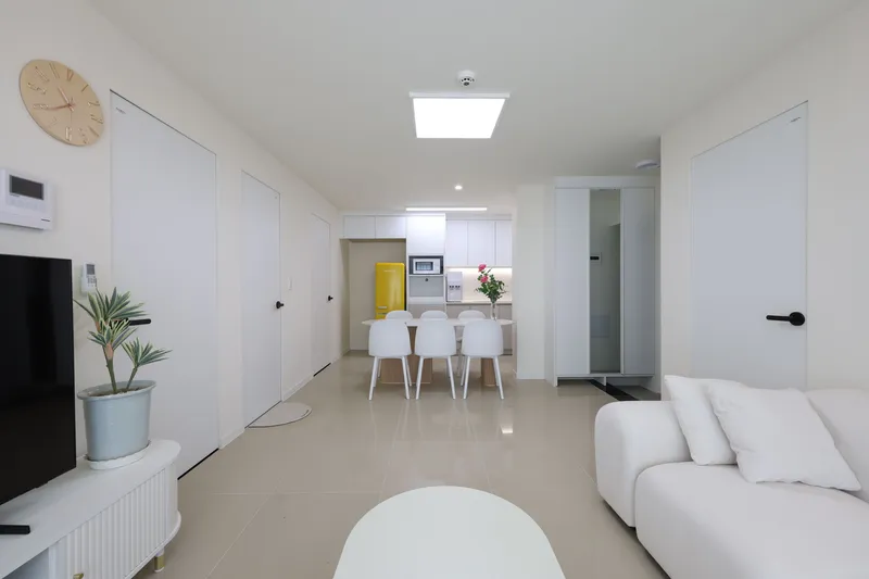 [Goyang] 3-room full option near Hyangdong DMC (Q3+SS2/maximum 8 people) 25