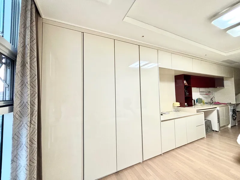 [Yongsan, Seoul][2 mins from Seoul Station] Fully furnished stylish room, free gym, free coffee, free study space 11