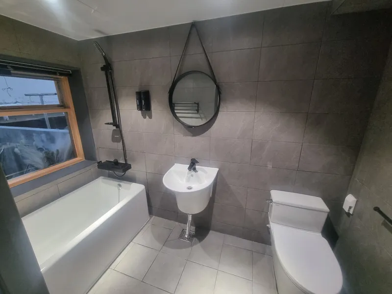 [Yeongdo, Busan] Busan Port View Cheonghak-dong Emotional Accommodation Pet Friendly Private Healing Spot 5