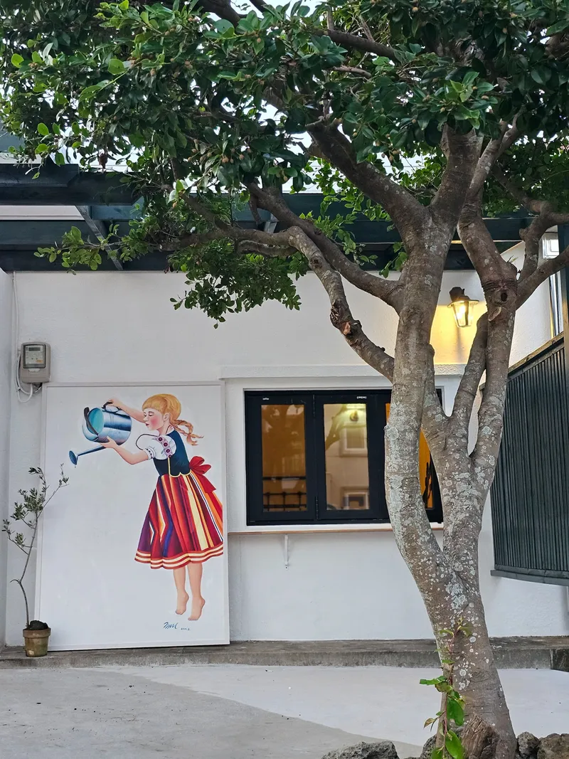 [Namwon, Seogwipo] Family room. Two-room. Private detached house located within the village. Pets allowed. Free guest access. 31