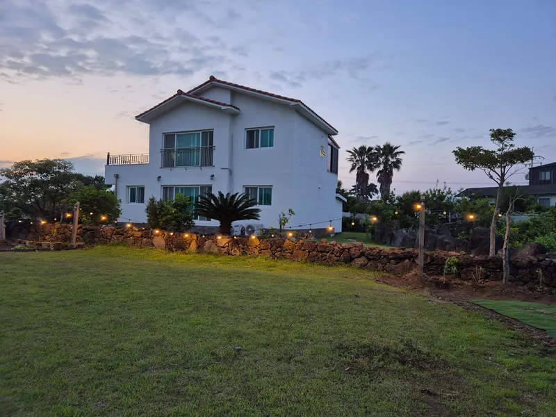 [Jocheon, Jeju] Suite&Garden (English available) 11