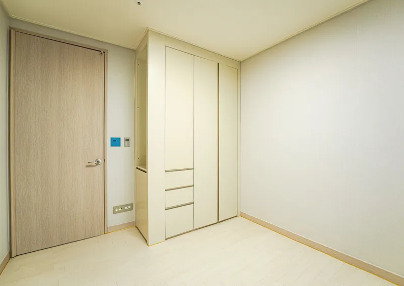 [Suwon][Suwon Yeongtong] Gwanggyo Lake View Galback Forena 3-Room 4