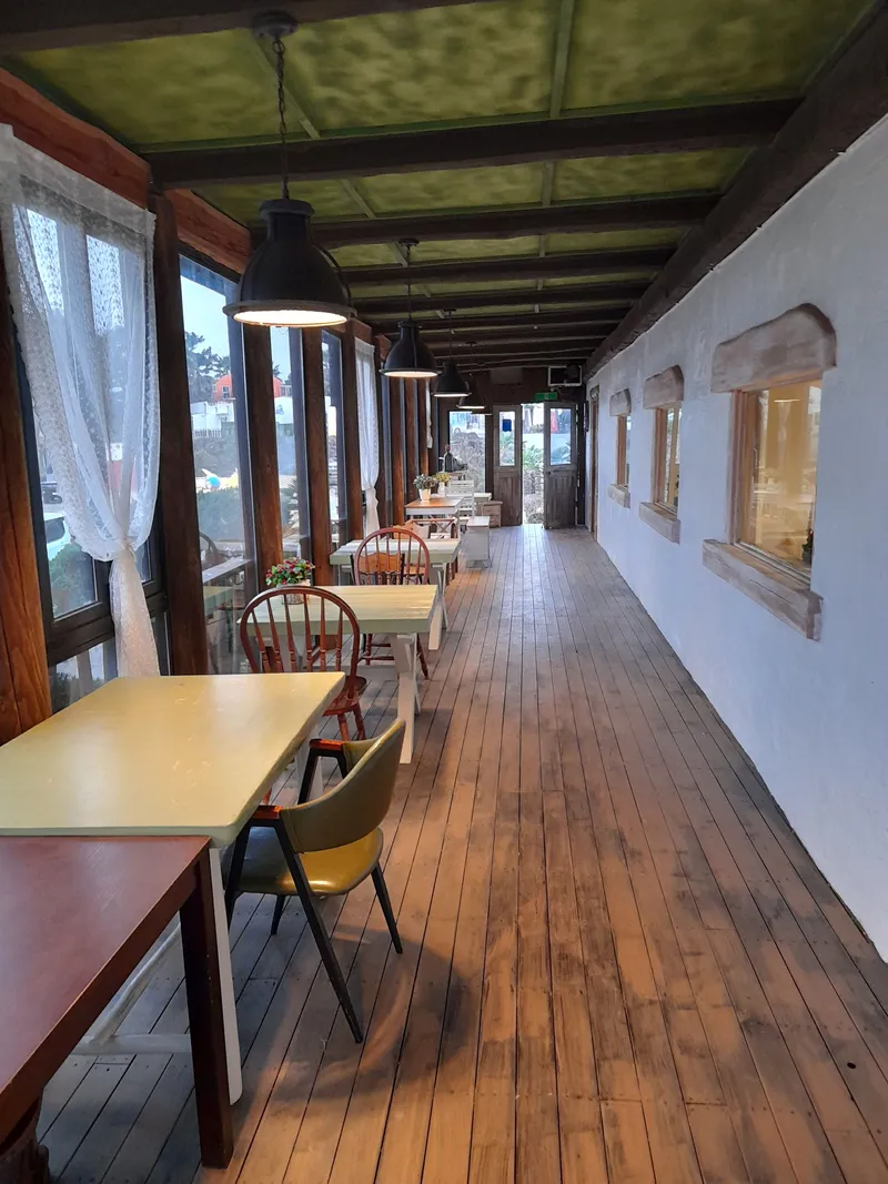 [Topyeong-dong, Seogwipo] #Breakfast #1PetFree Ocean View Yard Accommodation Everseaside 27