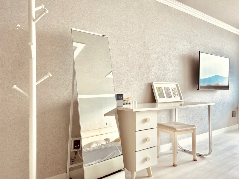 [Suyeong, Busan] Two queen beds OK, prime spot for Gwangan Bridge view/drone show OK, 1 minute walk to the beach OK 10