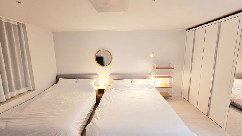 [Gangnam, Seoul] 3 minutes from Gangnam Station, 1 minute from Airport Bus Stop, High-rise Officetel 3