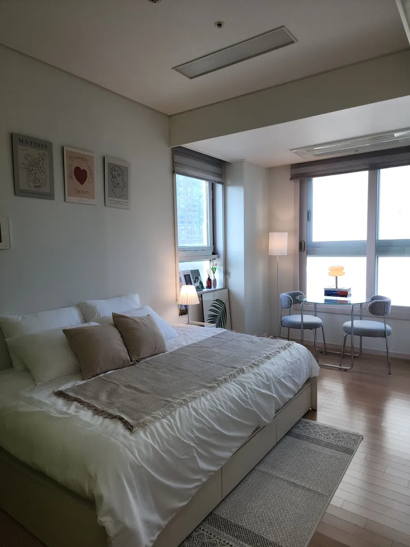 [Seongnam][Center of Bundang Jeongja Cafe Street] Pleasant large complex with 3 elevators 2