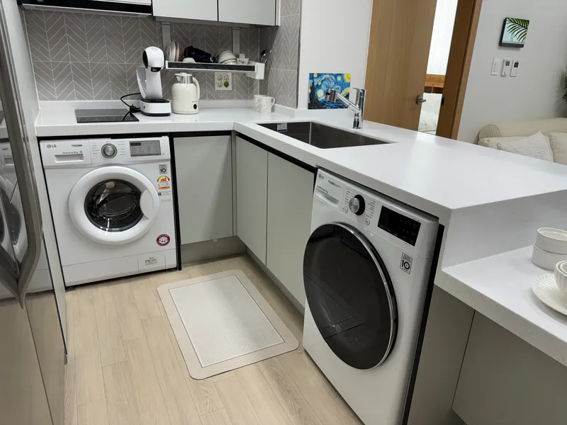 [Dongdaemun, Seoul] 1 minute from Jegi-dong subway station #Full-service #Hotel bedding #Emotional accommodation 21