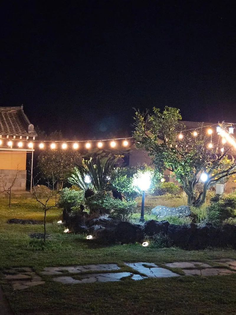 [Aewol, Jeju] Accommodation with cypress trees and healing #Pets allowed 13