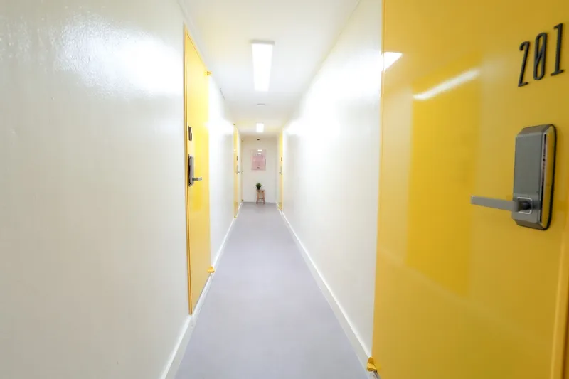 [Anyang] Room 302, a stylish accommodation near Anyang Station 23