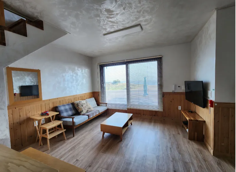 [Seongsan, Seogwipo] Two-story ocean view villa near Seongsan Ilchulbong Peak_B 12