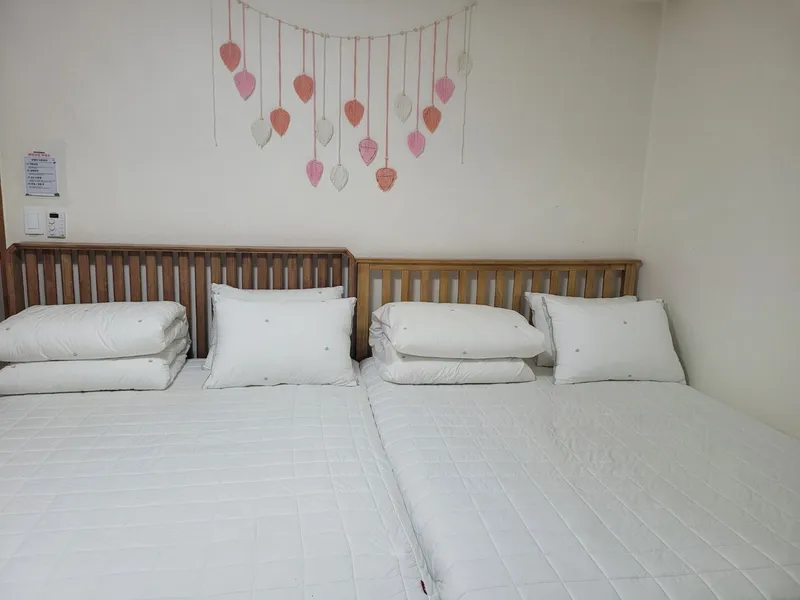 [Samcheok] #Donghae #Samcheok #Bridal shower #Party room 33 pyeong Red Brick House 2