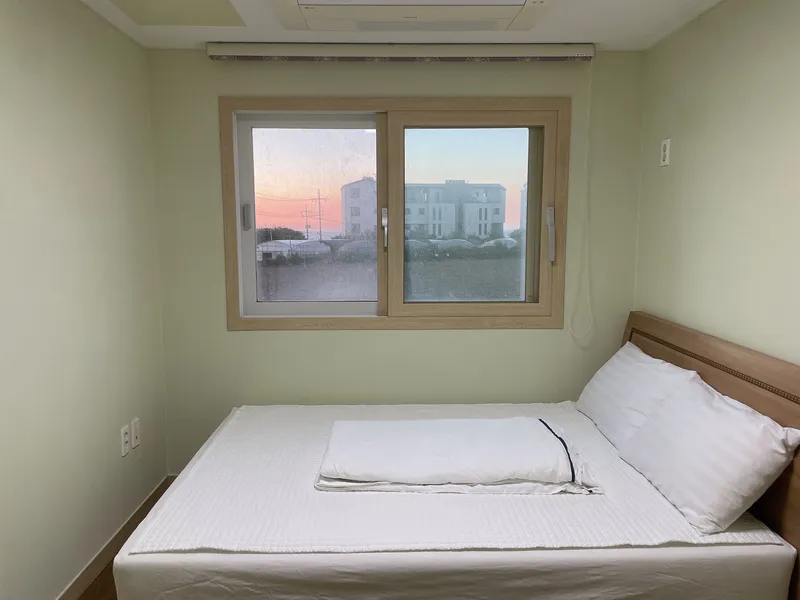 [Aewol, Jeju] Stone wall & grass yard, fully-optioned 1.5 room with cooking facilities (B202) 2