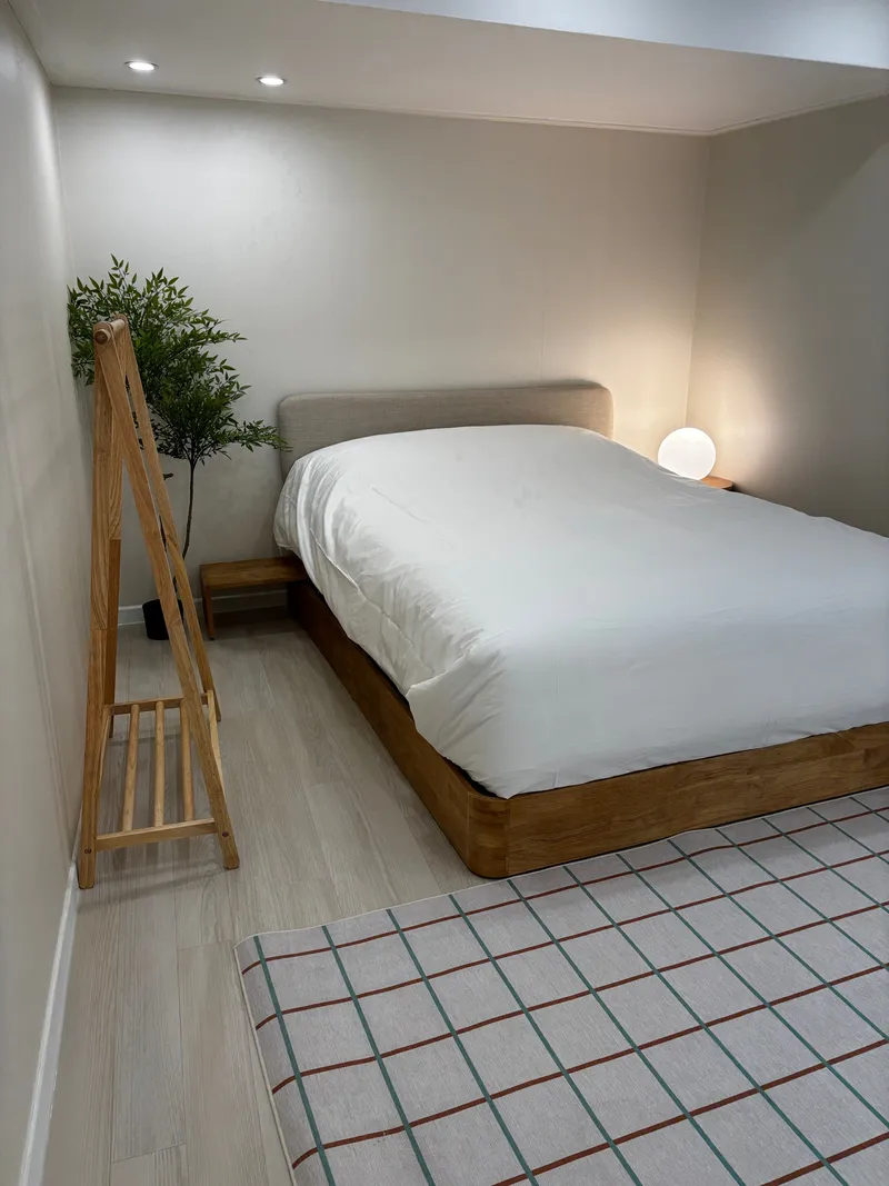 [Jongno, Seoul] Seochon Gyeongbokgung Station 4-room house with yard 10
