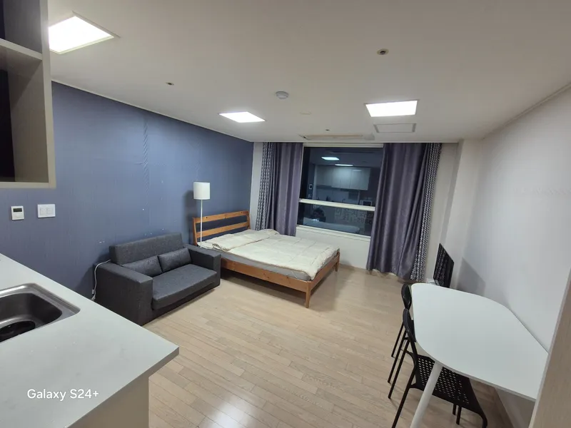 [Yongin] High-rise studio apartment, 1 minute walk from Sanghyeon Station 3