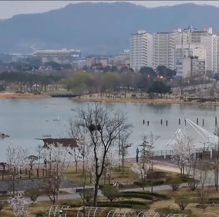 [Naju] Innovation Bitgaram Lake Park VIEW Duplex Terrace 26