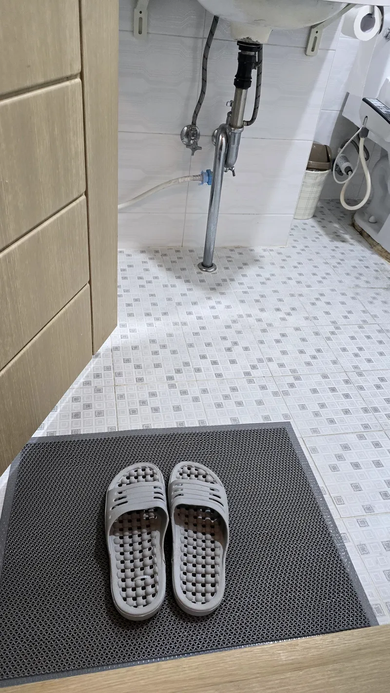 [Nohyeong-dong, Jeju] 10 minutes from the airport to the sea, 5 minutes from a large mart and hospital, safe and clean officetel 8