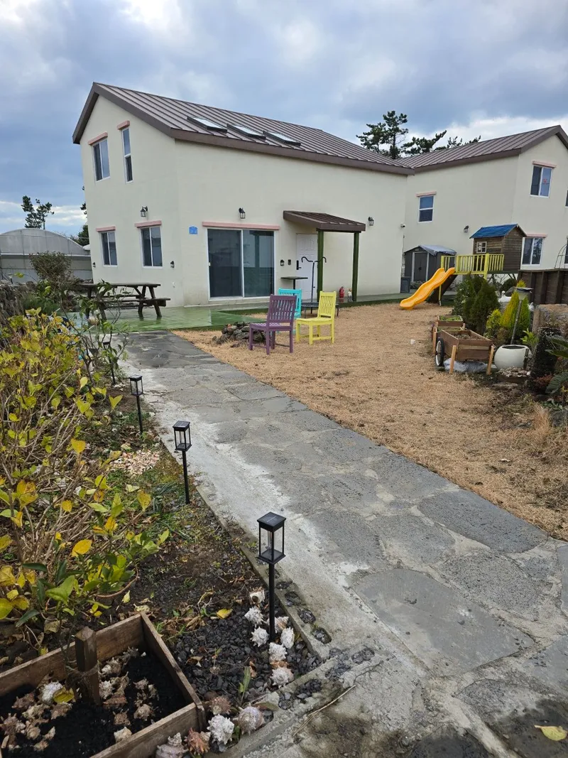 [Hangyeong, Jeju] A quiet and relaxing two-story house 41