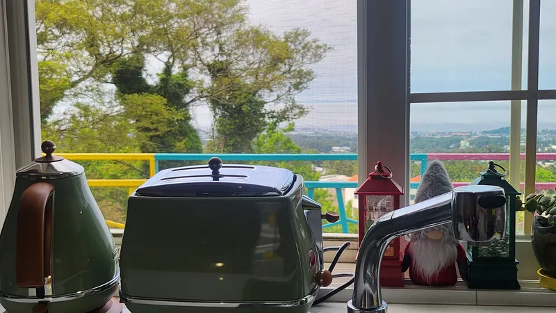 [Aewol, Jeju] Fantastic Landscape 30-Pyeong Detached House with Indoor Plant Garden and Fireplace 17