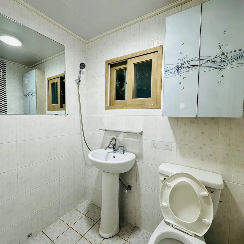 [Jung-gu, Busan] Women-only studio apartment with separate kitchen, 10 minutes from Busan Station and 3 minutes from Jungang Station. 12