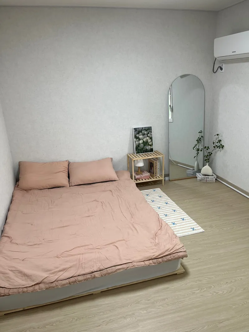 [Yuseong, Daejeon] Clean white-toned modern interior 2