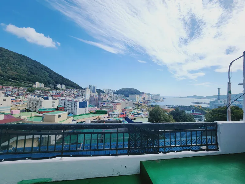 [부산 사하] 감천항 오션뷰 테라스 3룸 주택 12