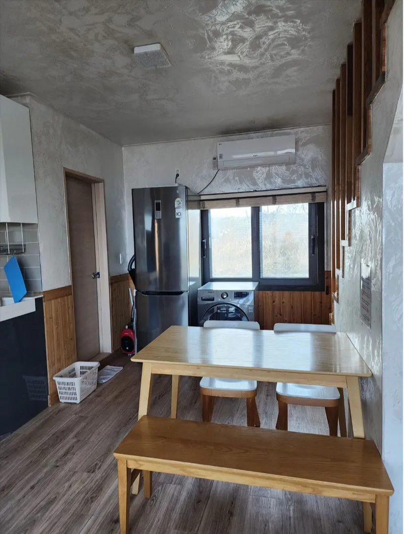 [Seongsan, Seogwipo] Two-story ocean view villa near Seongsan Ilchulbong Peak_B 13