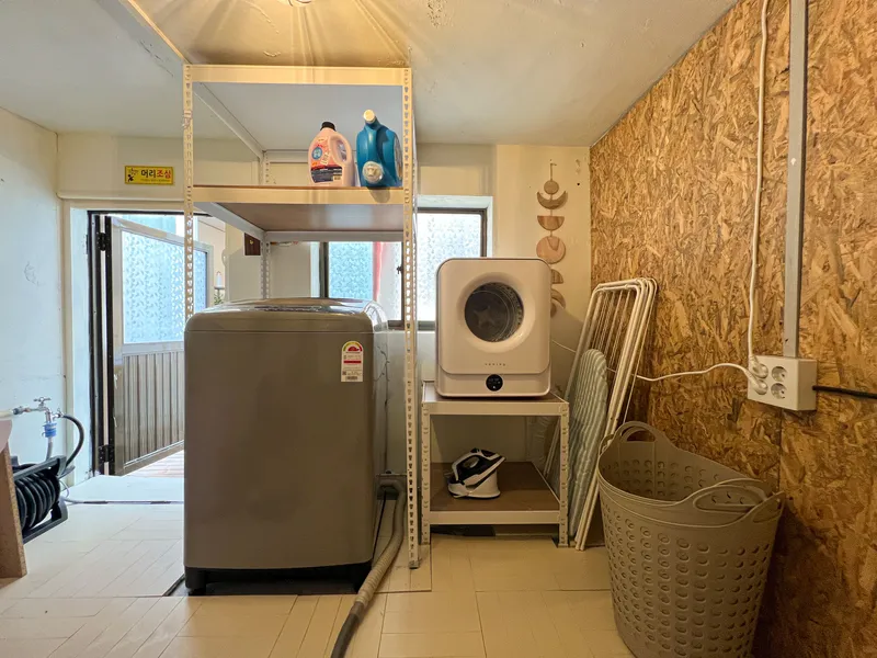 [Gangneung] 5 minutes from Gangneung Station, emotional share house for relaxation #2-person room 1 40