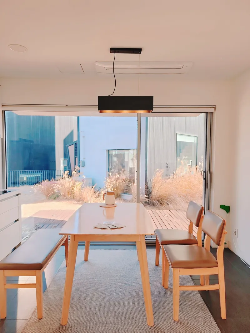 [제주 구좌] 바다뷰가 보이는 3층 독채 제주 세모난하우스 4