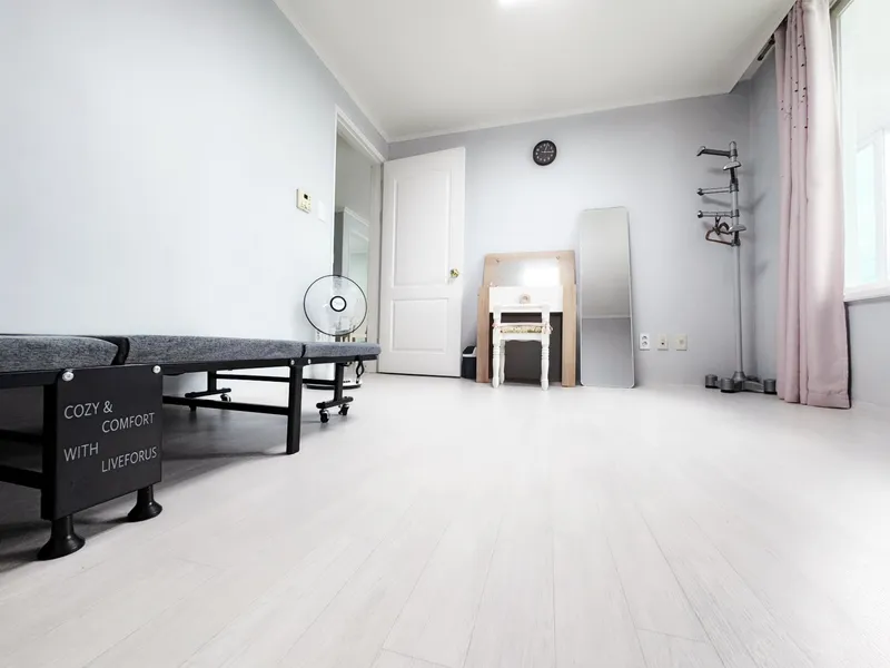 [Cheonan][Cheonan, South Chungcheong Province] Apartment 5 minutes from bus terminal, 15 minutes walk from Dujeong Station 16