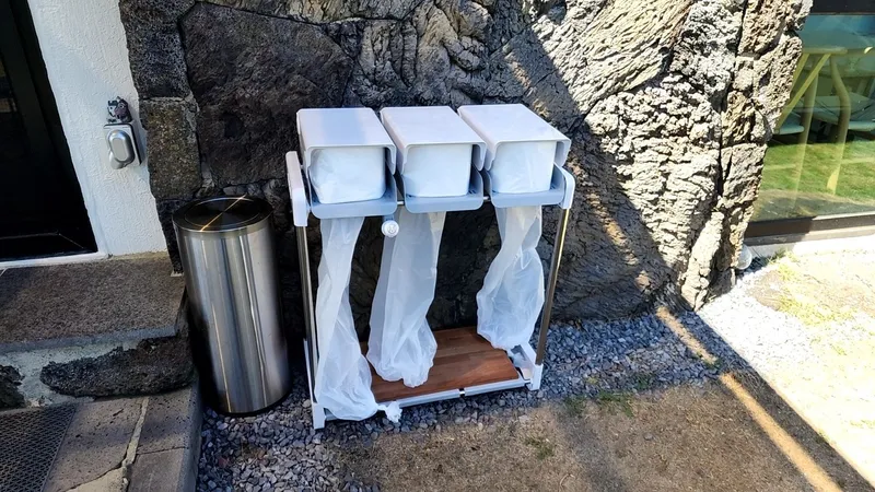 [Hallim, Jeju] Pet-friendly western-facing emotional lodging, private bunker for families 40