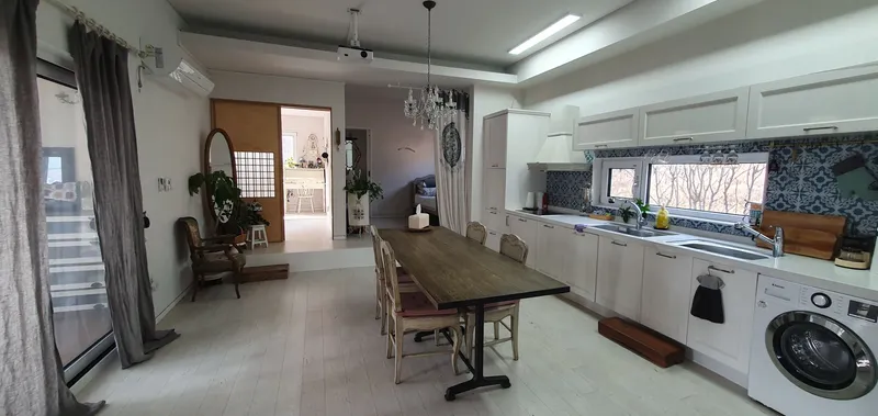 [Yangpyeong] Three-sided Mountain View, 10 minutes by car to Yangpyeong Station, detached one-room independent house 50